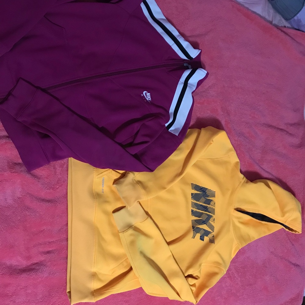 NIKE HOODIES